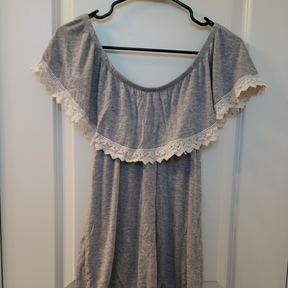 New York & Company Gray Ruffled Blouse